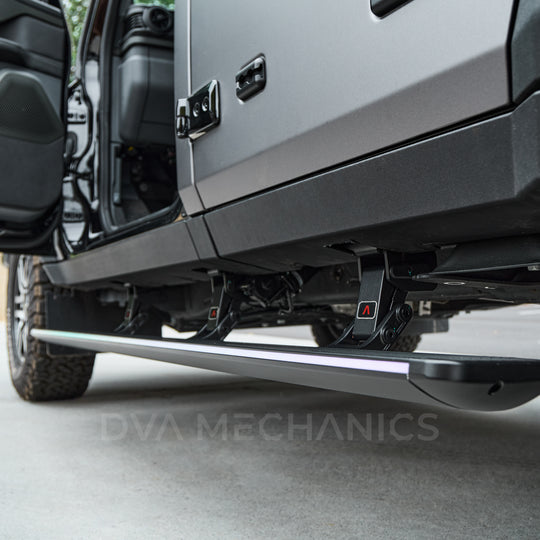INEOS Grenadier: Electric Power Side Steps with LED