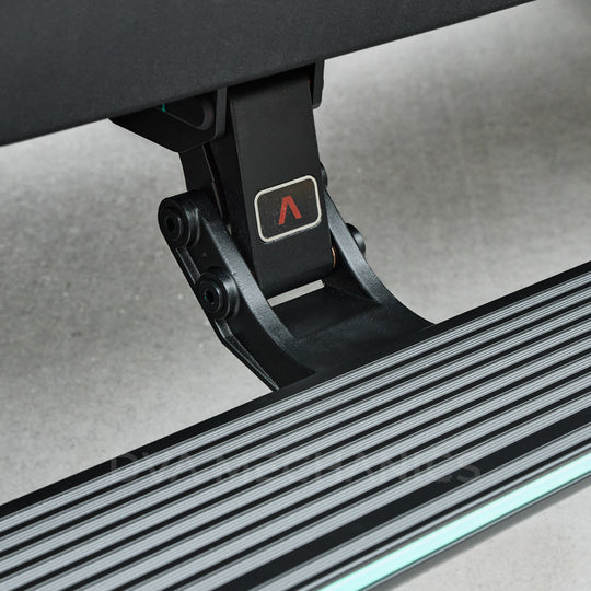 INEOS Grenadier: Electric Power Side Steps with LED