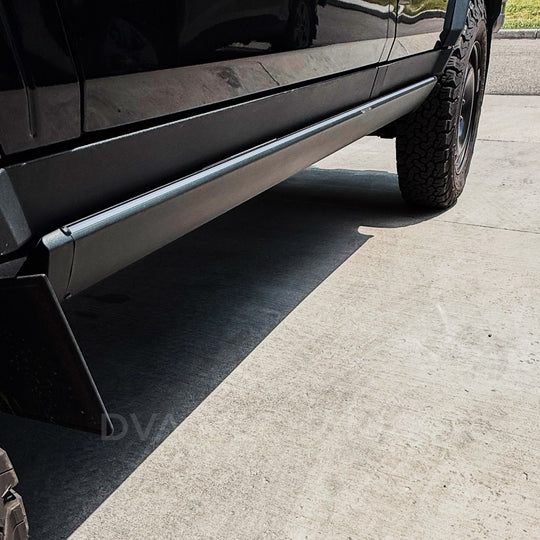 INEOS Grenadier: Electric Power Side Steps with LED