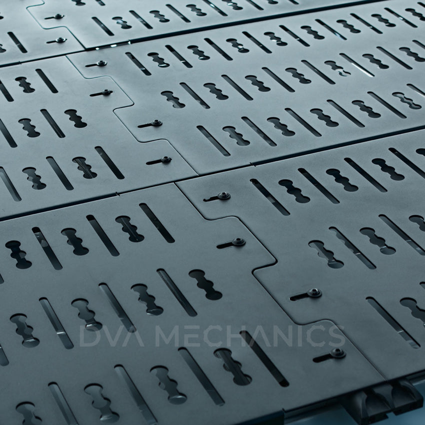 DeckSpan 5mm aluminum roof panels — interlocking detail