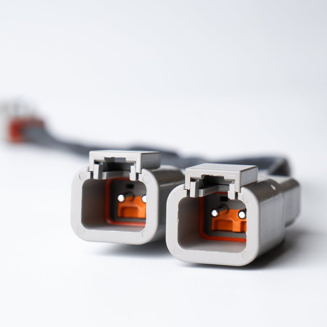 DTP - 06 - 2S Male to 2 - Way DTP04 - 2P Female Splitter - DVA Mechanics