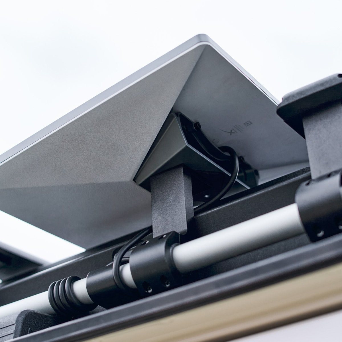 INEOS Grenadier: Starlink Mini Roof Mount v2 – Rail & Kickstand - DVA Mechanics