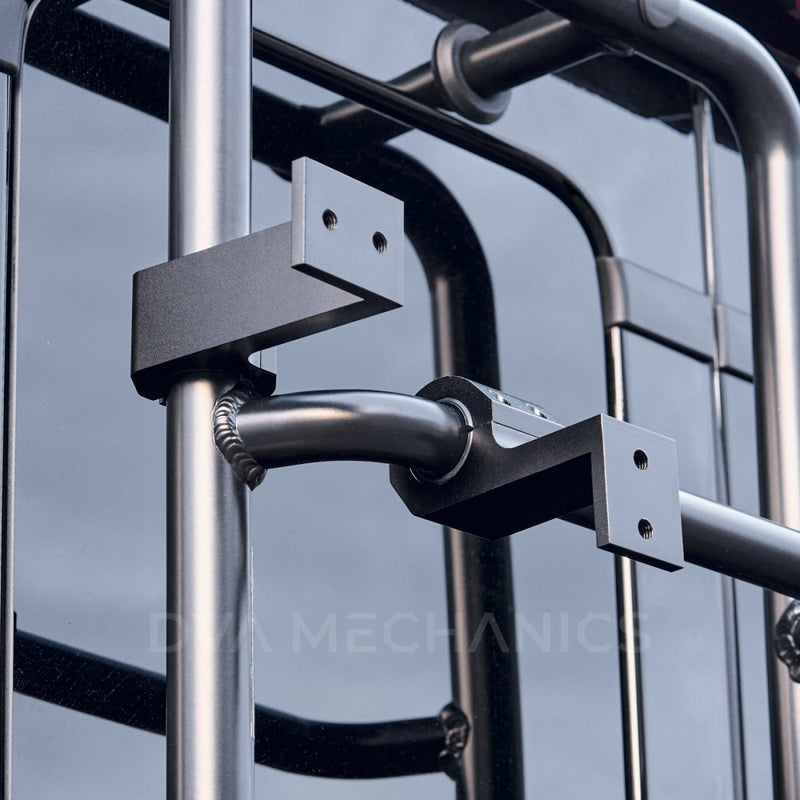 INEOS Grenadier: Versatile Mounting Clamps – 2‑Pack (2