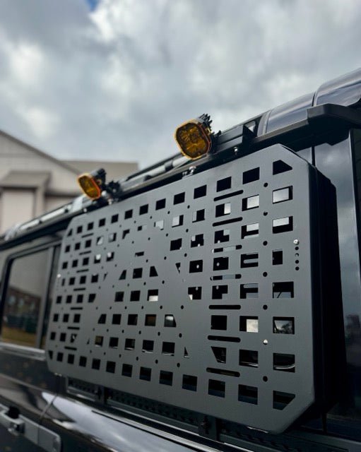 LED Side Light for INEOS Grenadier – Roof Bar Mount & DTP Plug - In - DVA Mechanics