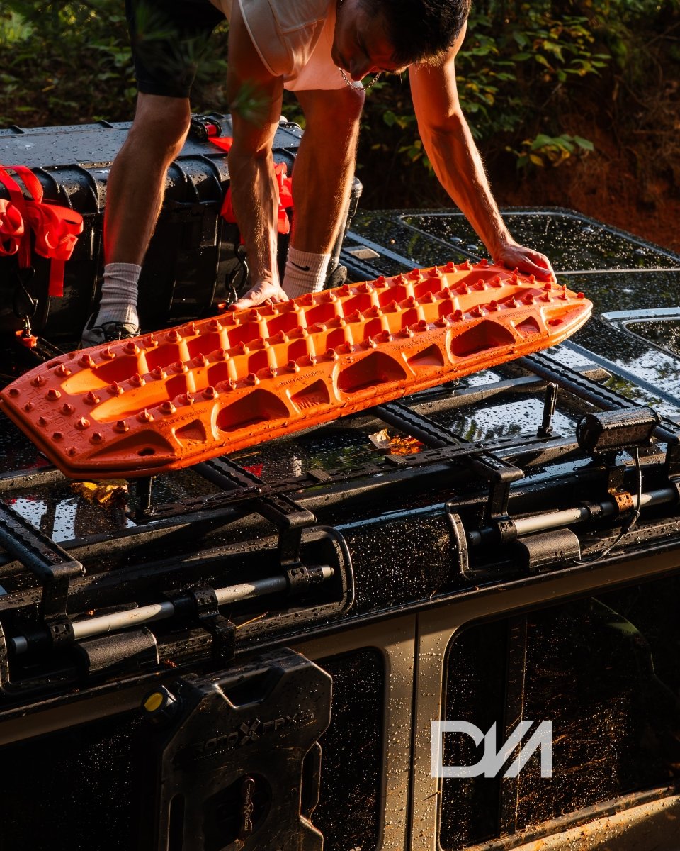 Recovery Board Carrier - Universal Mount - MaxTrax MKII & Lite - DVA Mechanics